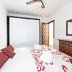 Appartement Paco Romo *