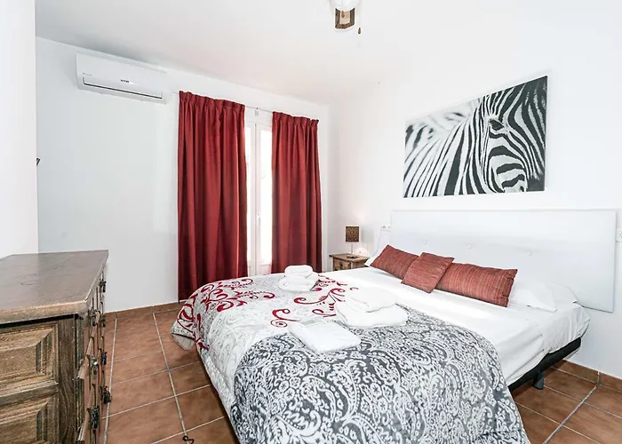 Paco Romo Apartmán Nerja